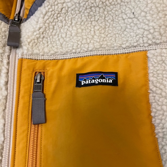 Patagonia Sherpa Vest - Picture 3 of 3